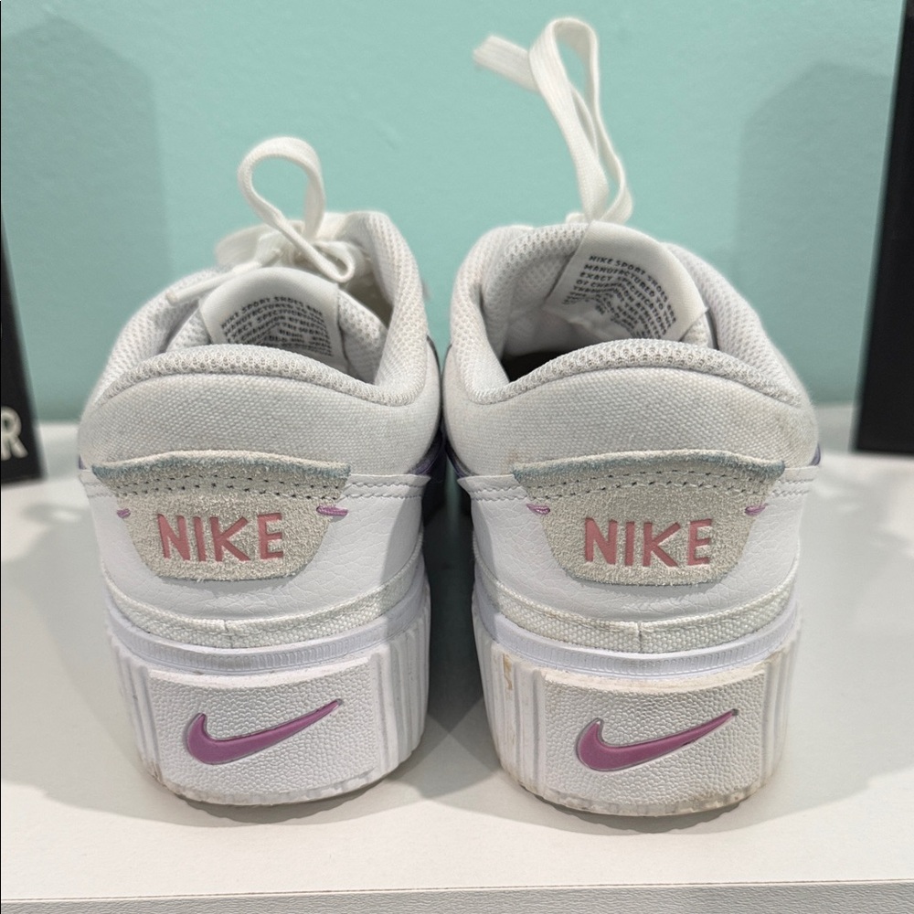 Nike Women's White and Purple Casual Sneakers - Picture 3 of 6